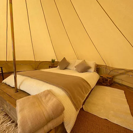 Bell Tent North Yorkshire 约克